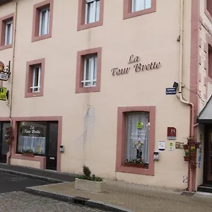 2* Hotel Logis Et Restaurant La Tour Brette